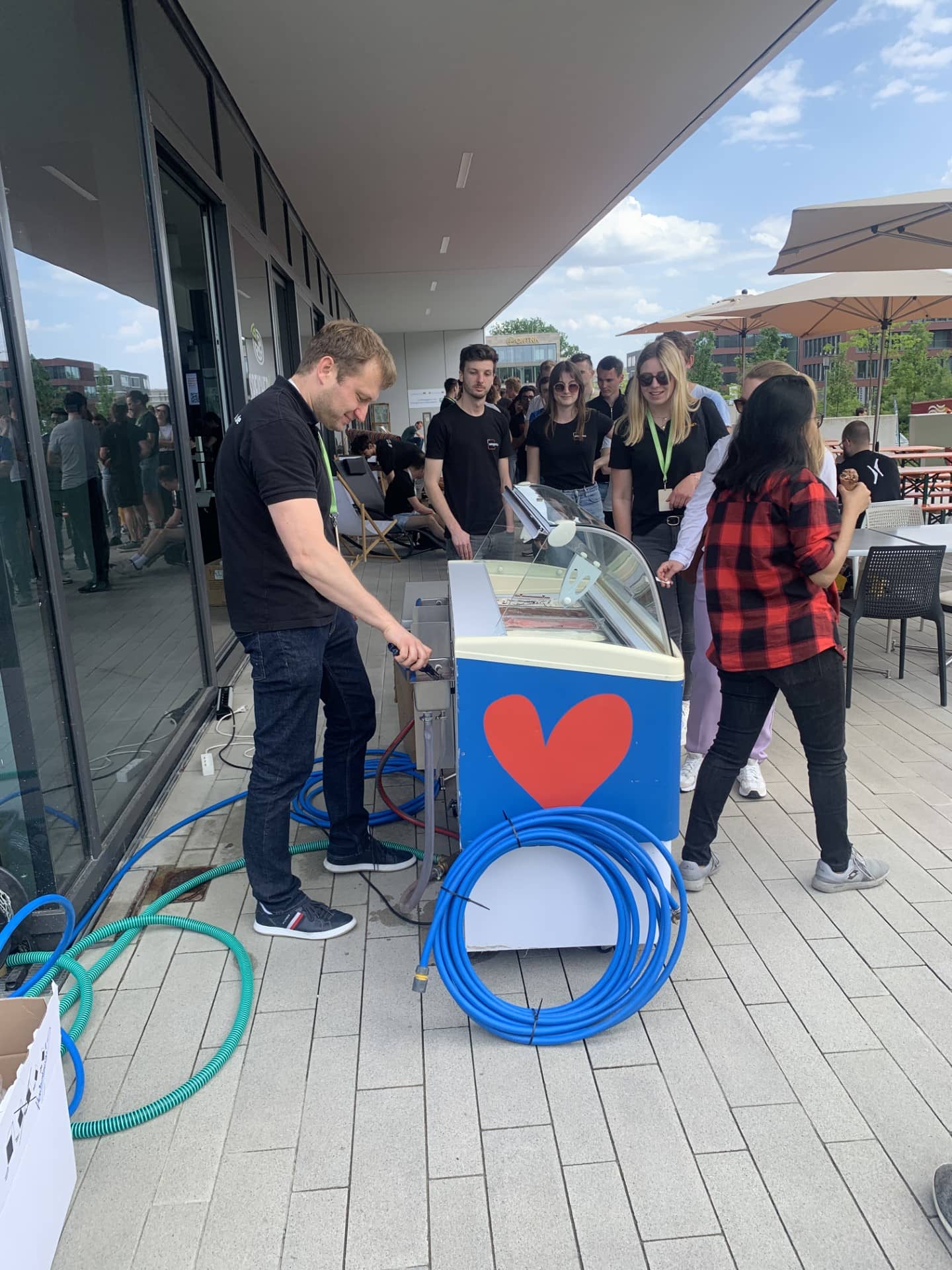 HackaburgPostIceStand1